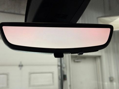 Used 2021 Chevrolet Tahoe High Country w/ Premium Package image 38