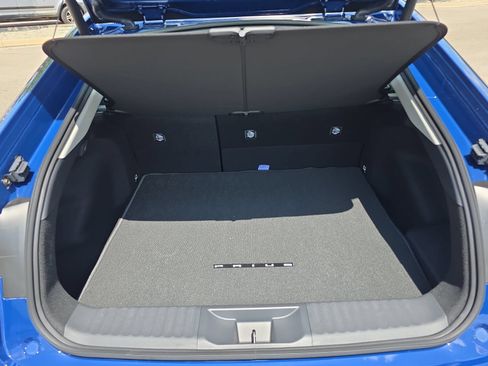 New 2026 Toyota Prius Plug-In Hybrid FWD image 29