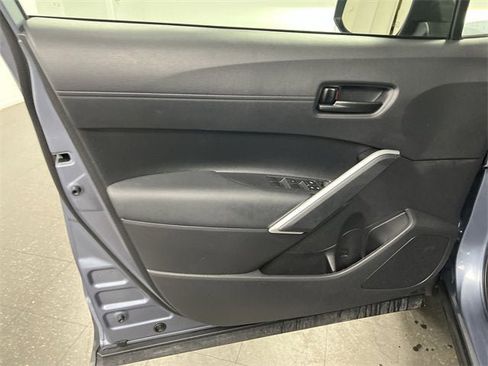 Used 2023 Toyota Corolla Cross LE image 22