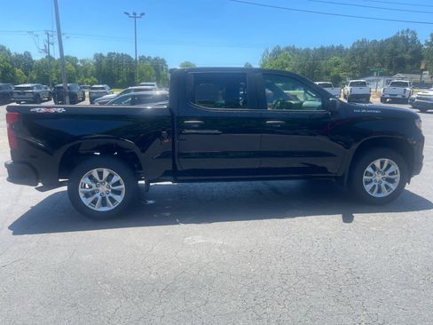 New 2026 Chevrolet Silverado 1500 Custom AWD/4WD image 8