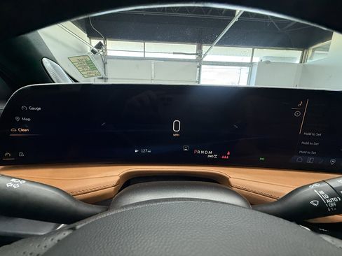 Used 2024 Cadillac XT4 Sport image 22