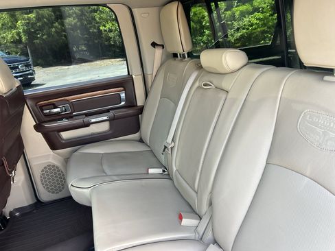 Used 2018 RAM 1500 Laramie Longhorn w/ Longhorn Southfork Package AWD/4WD image 19
