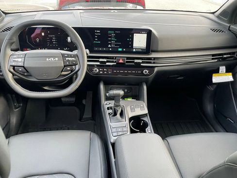 New 2026 Kia Sportage X-Line w/ X-Line Technology Package AWD/4WD image 28