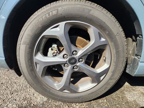 Used 2024 Ford Escape ST-Line w/ Tech Pack #1 FWD image 5