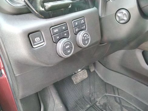 Used 2024 Chevrolet Silverado 1500 High Country w/ Technology Package image 27