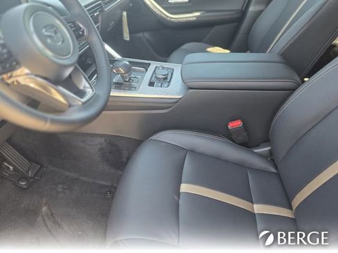 New 2025 MAZDA CX-70 Plug-In Hybrid w/ Premium Plus image 13