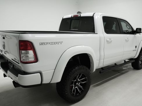 Used 2022 RAM 1500 Big Horn AWD/4WD image 4