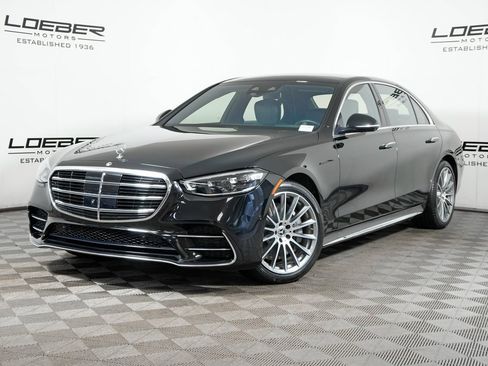 Certified 2022 Mercedes-Benz S 500 4MATIC image 1