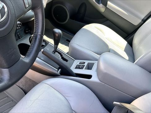 Used 2012 Toyota RAV4 Limited w/ Navigation Value Pkg FWD image 14