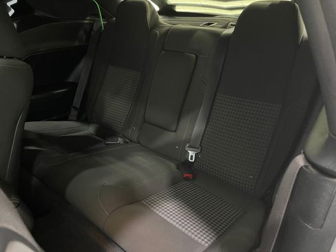 Used 2017 Dodge Challenger R/T w/ Driver Convenience Group image 28