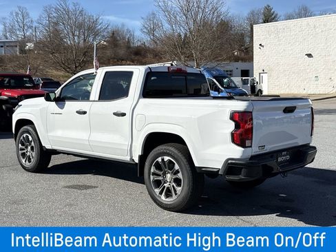 New 2025 Chevrolet Colorado W/T image 6