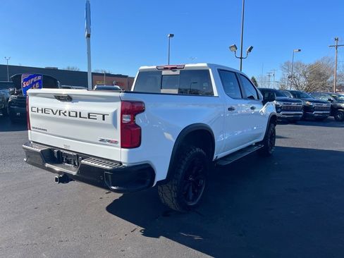 Used 2024 Chevrolet Silverado 1500 ZR2 image 5