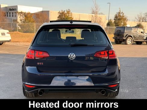 Used 2017 Volkswagen GTI SE image 9