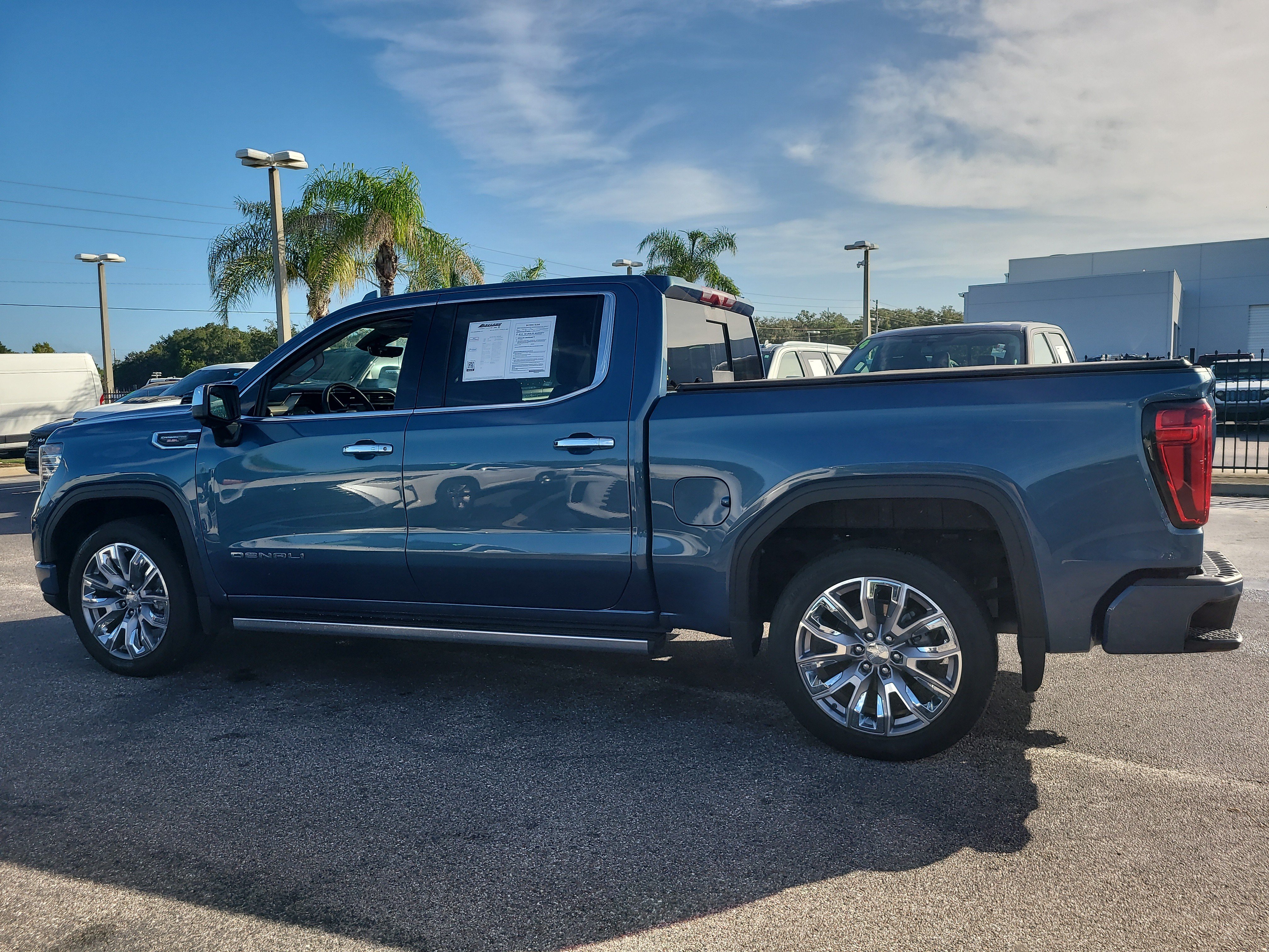 Used 2025 GMC Sierra 1500 Denali AWD/4WD image 7