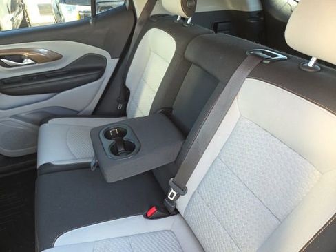 Used 2018 GMC Terrain SLE image 41