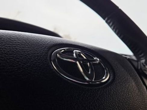 Used 2018 Toyota 4Runner TRD Off-Road Premium image 22