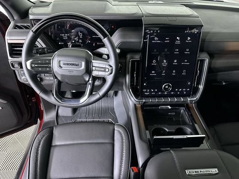 New 2026 GMC Yukon XL Denali w/ Denali Reserve Package AWD/4WD image 22