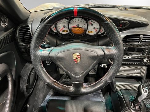 Used 2005 Porsche 911 Carrera 4S image 22