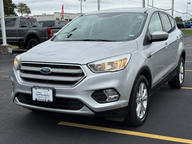 Used 2017 Ford Escape SE AWD/4WD image 8