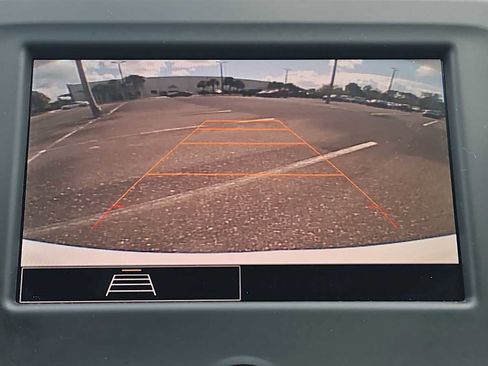 Used 2023 Chevrolet Equinox LS image 23