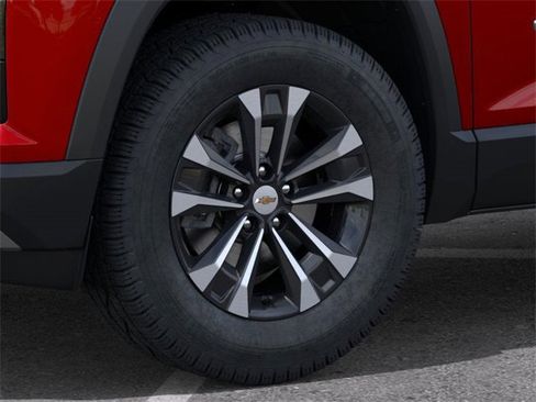 New 2026 Chevrolet Equinox LT w/ Safety and Technology Package image 9