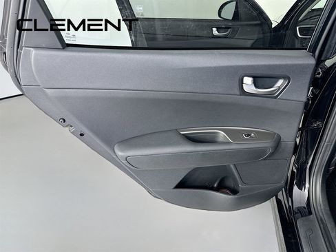 Used 2020 Kia Optima LX FWD image 29