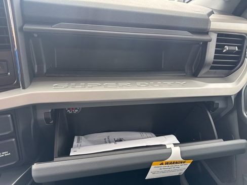 New 2026 Ford F250 XLT w/ XLT Premium Package image 44