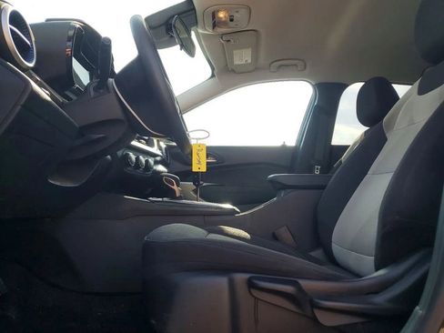 Used 2024 Chevrolet Trax LS w/ LS Convenience Package image 7