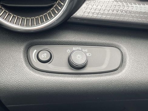 New 2026 Chevrolet Trax ACTIV w/ Driver Confidence Package FWD image 19