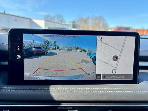 Used 2023 Genesis G70 2.0T image 20