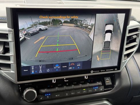 Used 2023 Toyota Tundra Platinum image 25