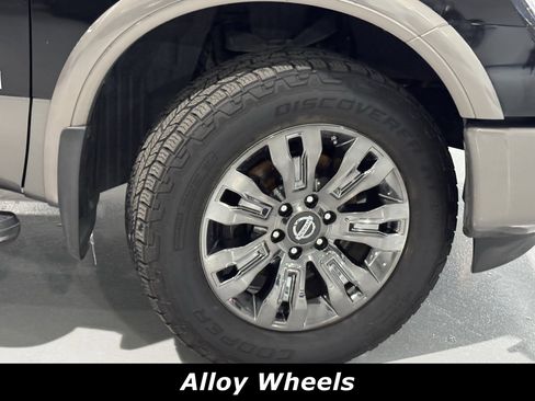 Used 2017 Nissan Titan Platinum Reserve image 14