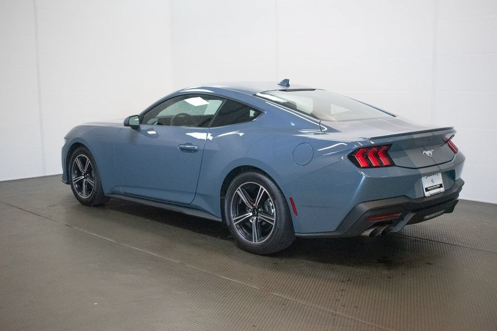Used 2024 Ford Mustang Premium RWD image 6
