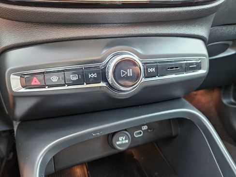 Certified 2023 Volvo XC40 Recharge Plus w/ Protection Package Premier AWD/4WD image 26