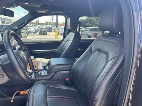 Used 2023 Ford Expedition Max Limited AWD/4WD image 11