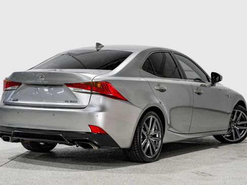 Used 2019 Lexus IS 300 RWD image 6