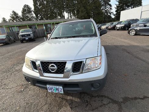 Used 2013 Nissan Frontier S image 7