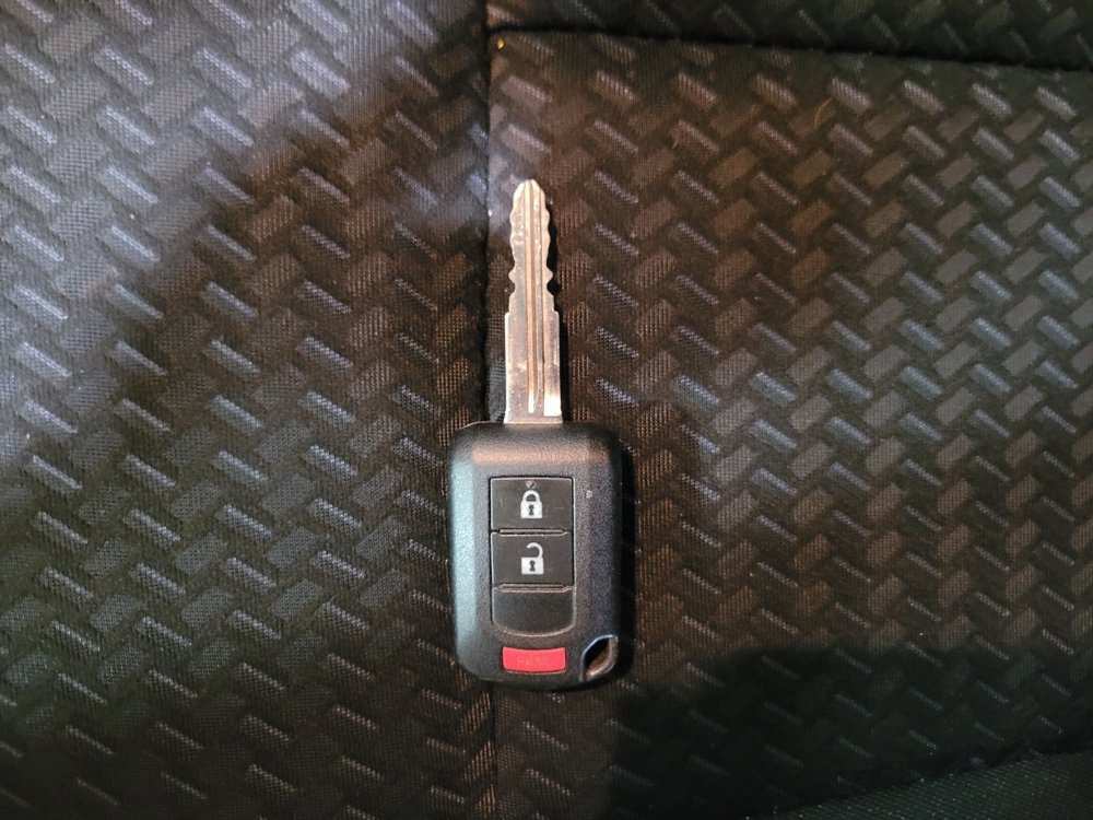 Used 2019 Mitsubishi Eclipse Cross LE AWD/4WD image 32