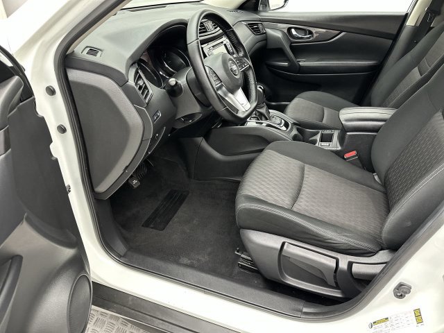 Used 2020 Nissan Rogue S w/ Special Edition Package AWD/4WD image 11