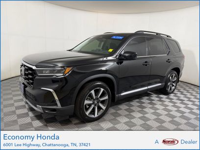 Used 2025 Honda Pilot Elite