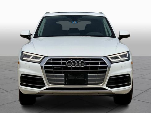 Used 2019 Audi Q5 2.0T Premium Plus w/ Premium Plus Package image 3