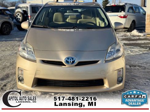 Used 2011 Toyota Prius One image 3