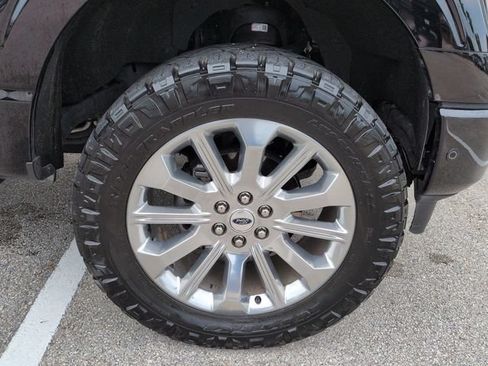 Certified 2022 Ford F150 Limited AWD/4WD image 11