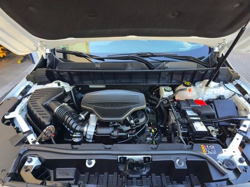 Used 2019 GMC Acadia Denali w/ Technology Package FWD image 42