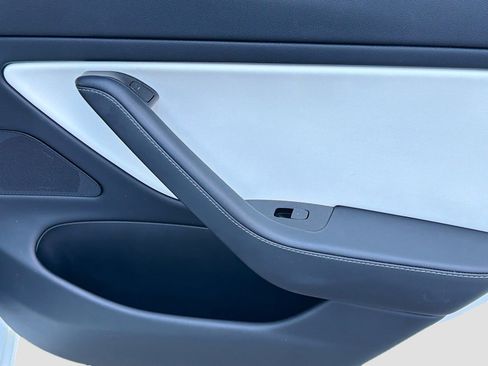 Used 2020 Tesla Model 3 RWD image 25