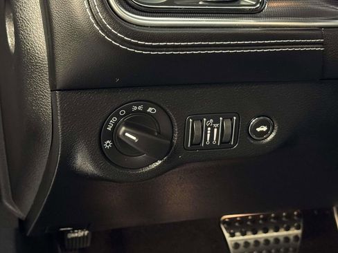 Used 2023 Dodge Challenger SRT Hellcat image 33