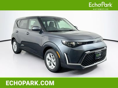 Used 2025 Kia Soul LX w/ LX Technology Package