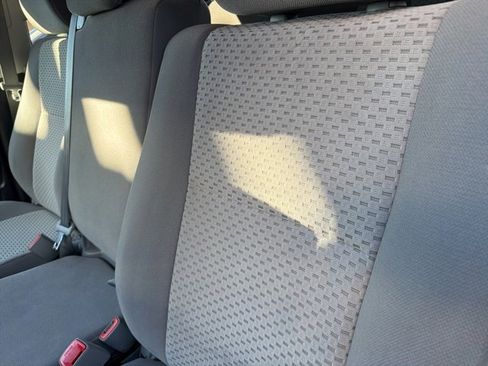 Used 2012 Toyota Tundra 4x4 Double Cab image 16