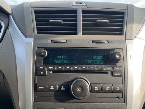 Used 2012 Chevrolet Traverse LS image 18