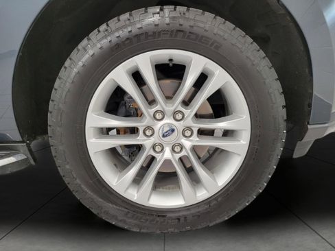 Used 2022 Ford Expedition Max XLT AWD/4WD image 4